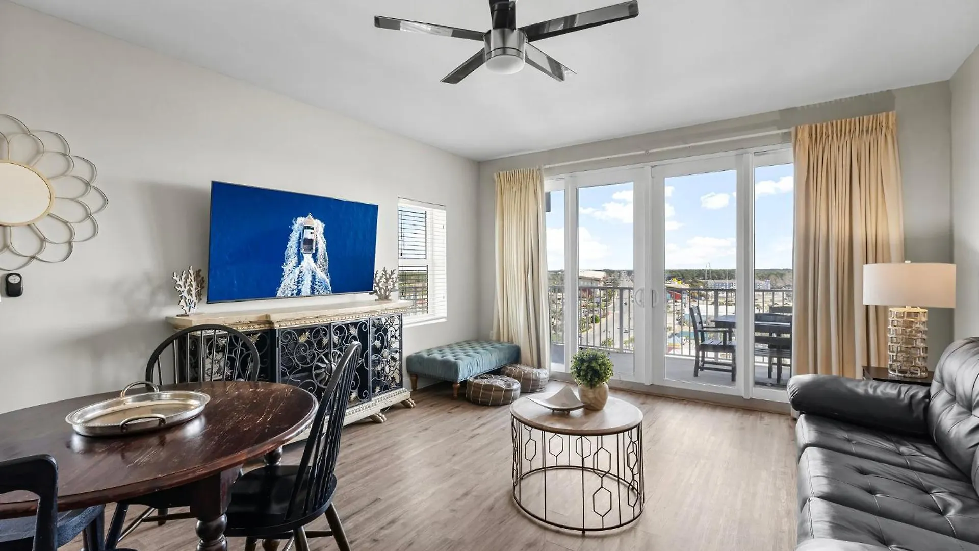 Laketown Wharf 0938 Panama City Beach